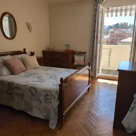 Апартаменты 2 Pieces , Centre , Emplacement Ideal , *